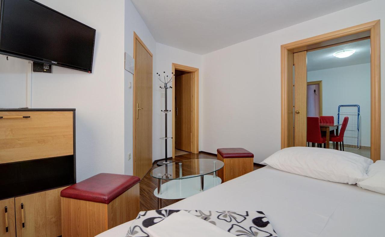 Apartments Lucia Senj 1 Εξωτερικό φωτογραφία