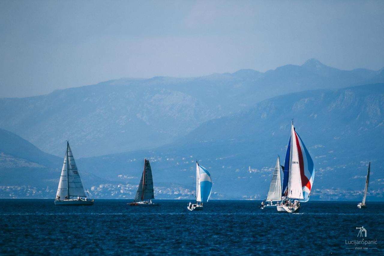 Apartments Lucia Senj 1 Εξωτερικό φωτογραφία