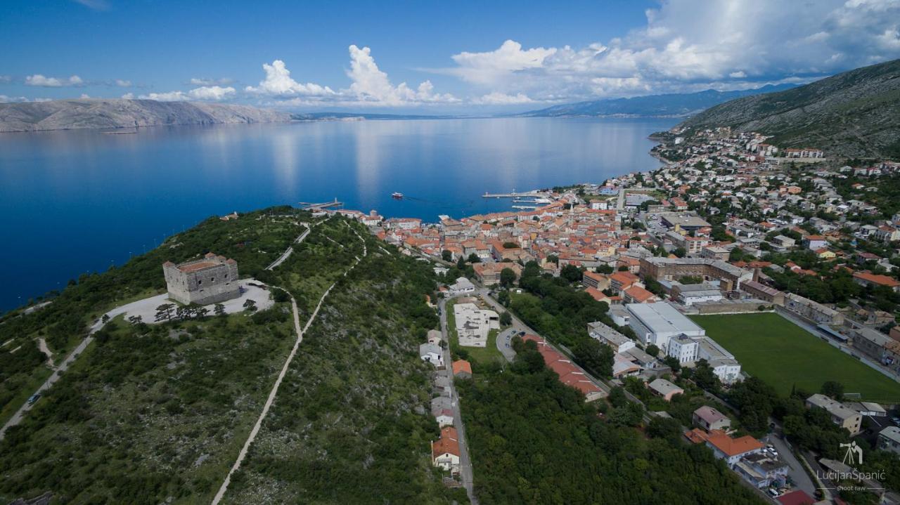 Apartments Lucia Senj 1 Εξωτερικό φωτογραφία